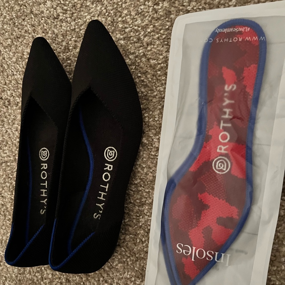 Rothy's pointed toe 6.5 - black